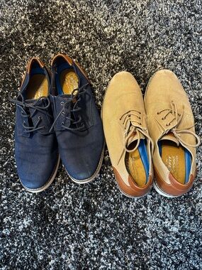 Skechers Men's Canvas Oxfords in Navy and Tan